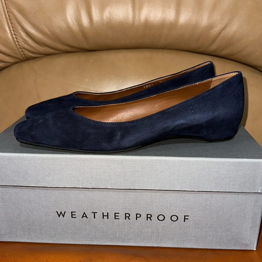 🔥🔥🔥NEW Aquatalia Marcella Navy Suede Leather Flats - Picture 9 of 11